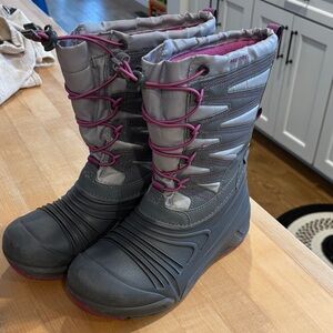 Merrell Kids Boots in Gray and Purple